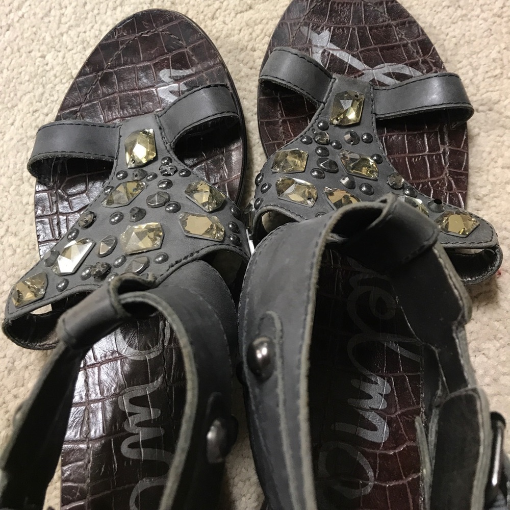 Sandals - Picture 4 of 5